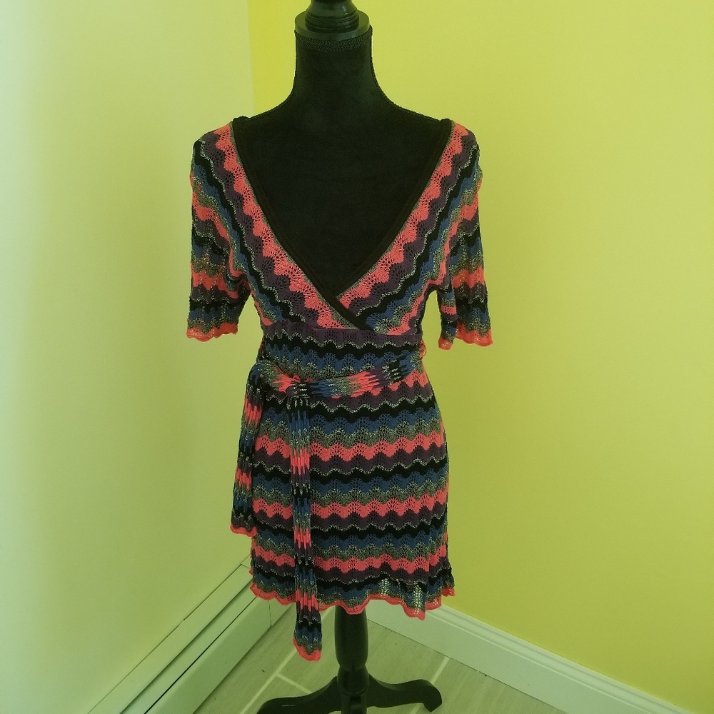 Guess multi colored lace dress with belt - small